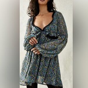 Free People Pennie Mini Dress Size M Floral Lace Trim Fairy Whimsical Flowy NEW